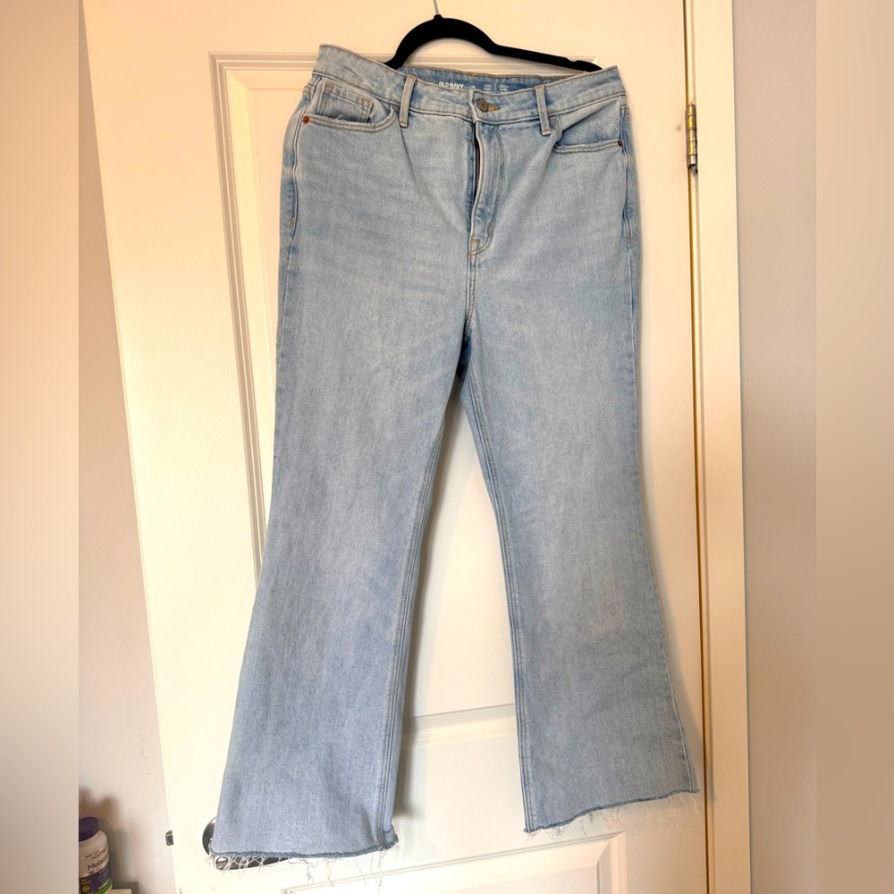Old Navy High Rise Flare Jeans size 10